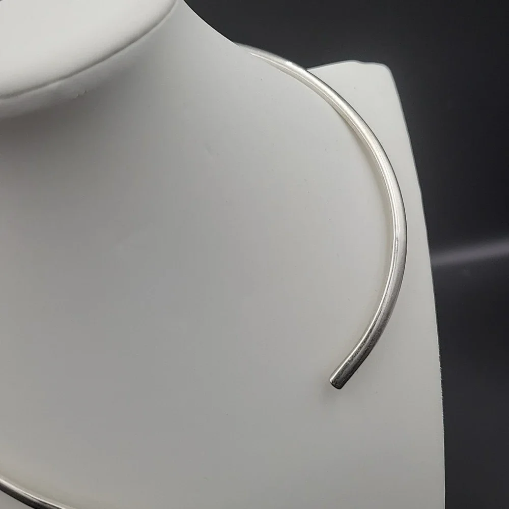 Mexican 925 Sterling Silver Asymmetric Torque Necklace Modernist‎ Choker 90s